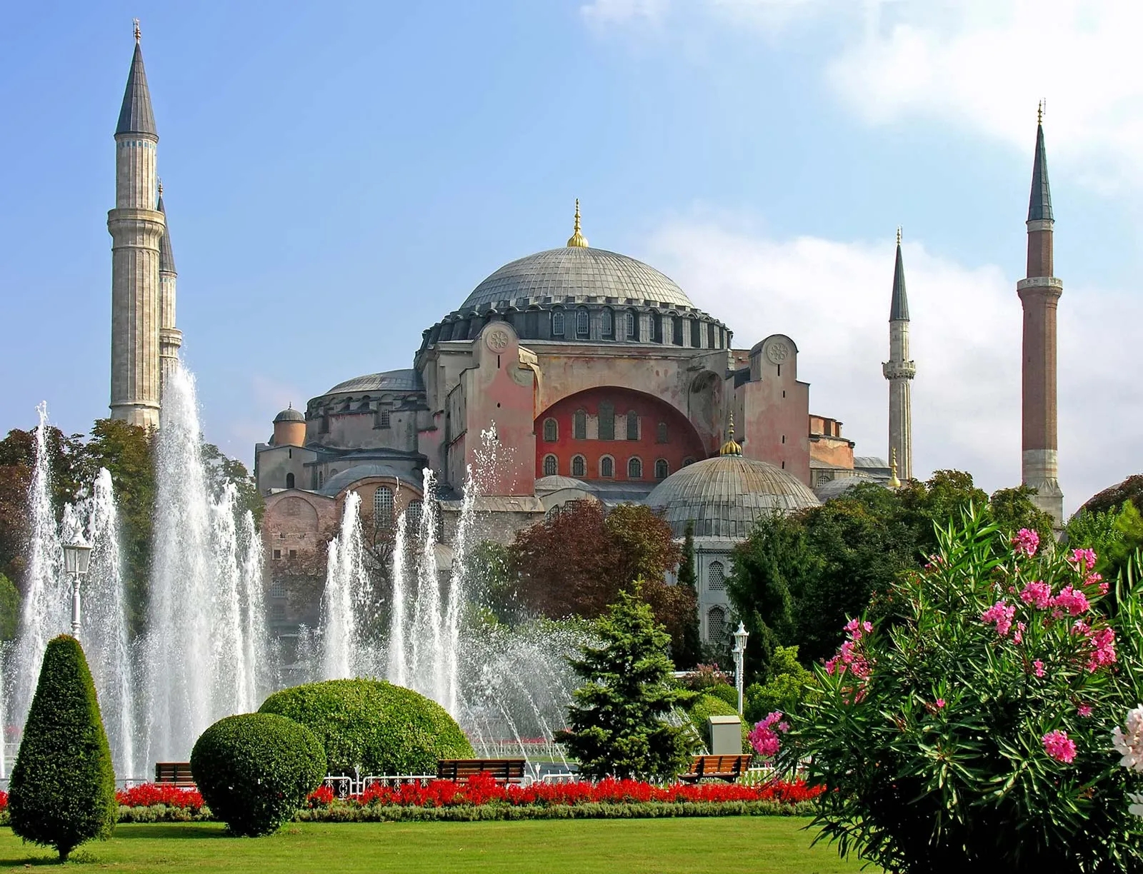Hagia Sophia, Byzantine architecture